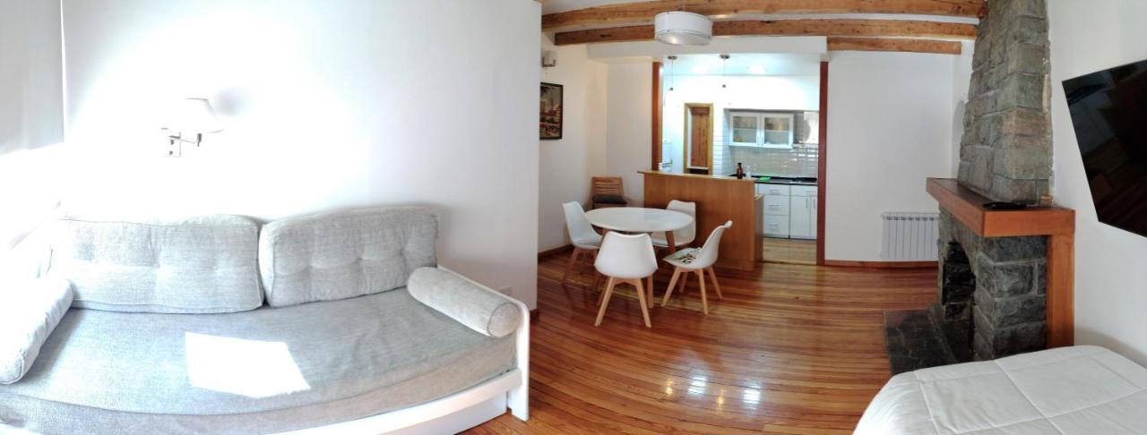 Casa Laura Bariloche Apartment ภายนอก รูปภาพ