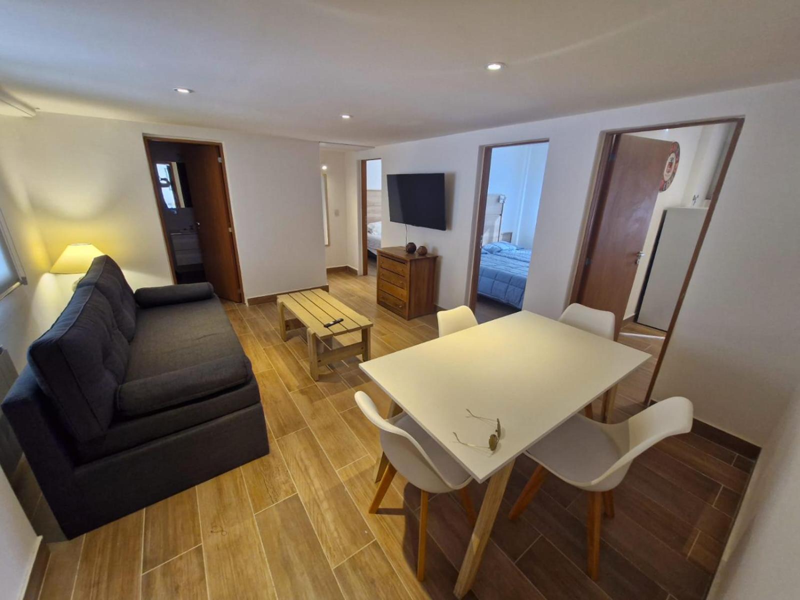 Casa Laura Bariloche Apartment ภายนอก รูปภาพ