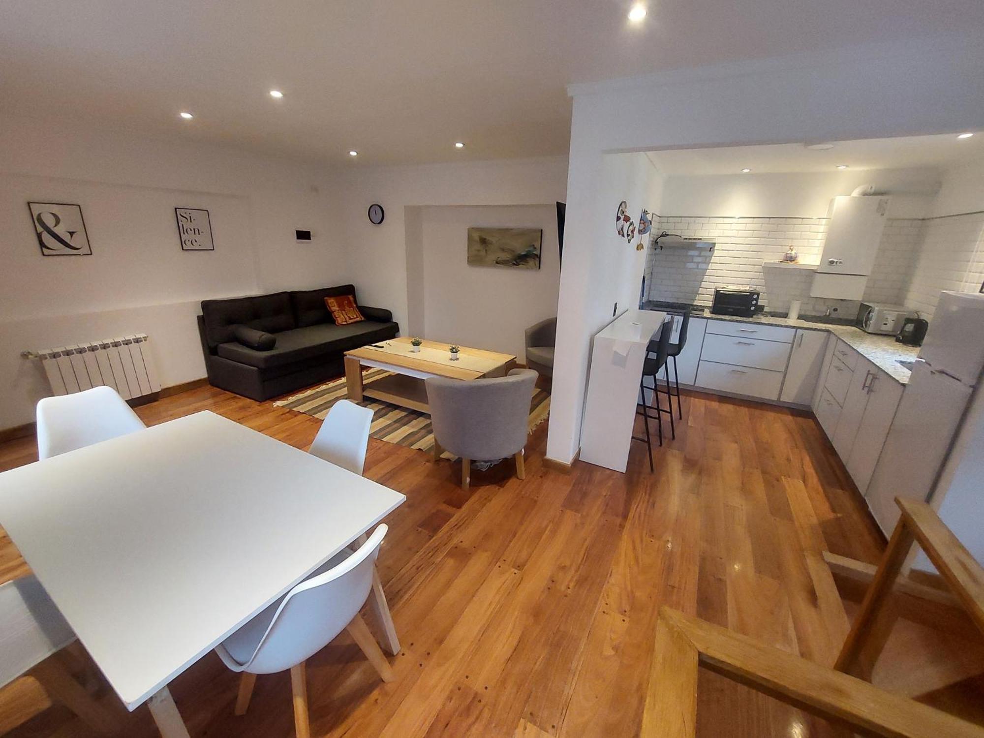 Casa Laura Bariloche Apartment ภายนอก รูปภาพ